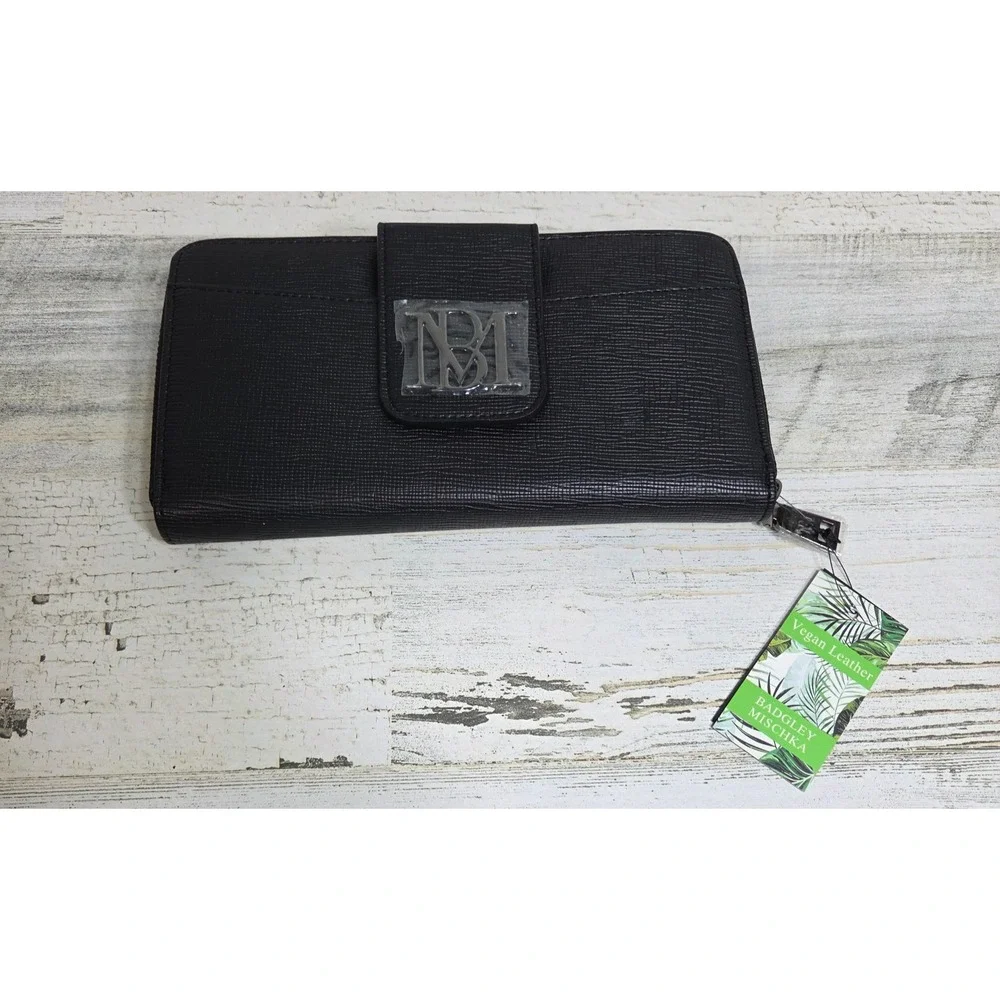 Badgley Mischka Black Vegan Leather Zip Around Long Wallet Clutch NWT